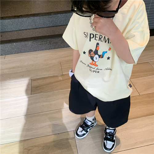 Children's short-sleeved T-shirt 2024 summer new style boys' tops and T-shirts, handsome contrasting colors, summer style children's clothing trendy