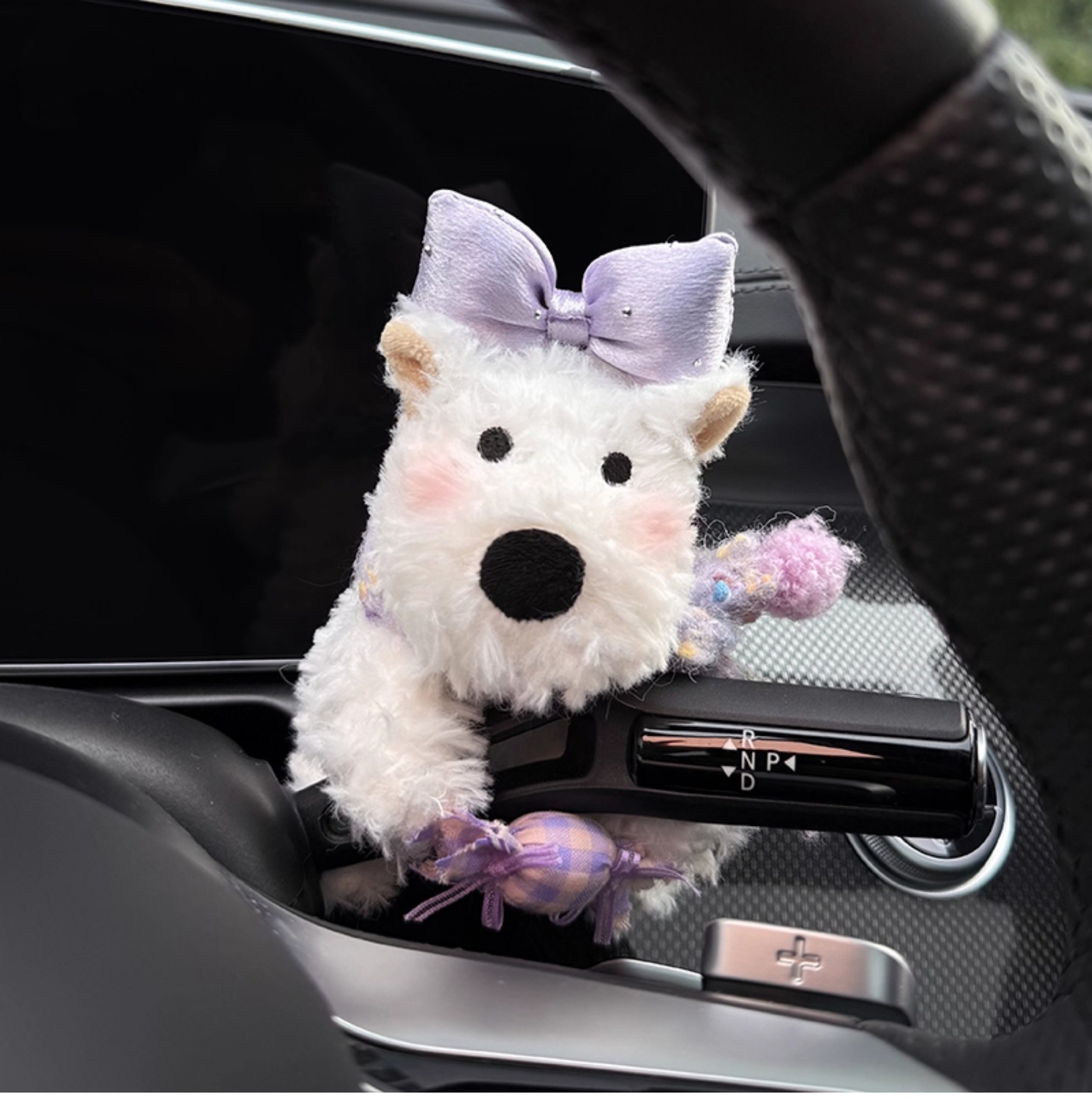 West Highland Terrier Car Dashboard Decoration Steering Wheel Ornament Puppy Doll Wiper Figurine Dashboard Decoration for Women