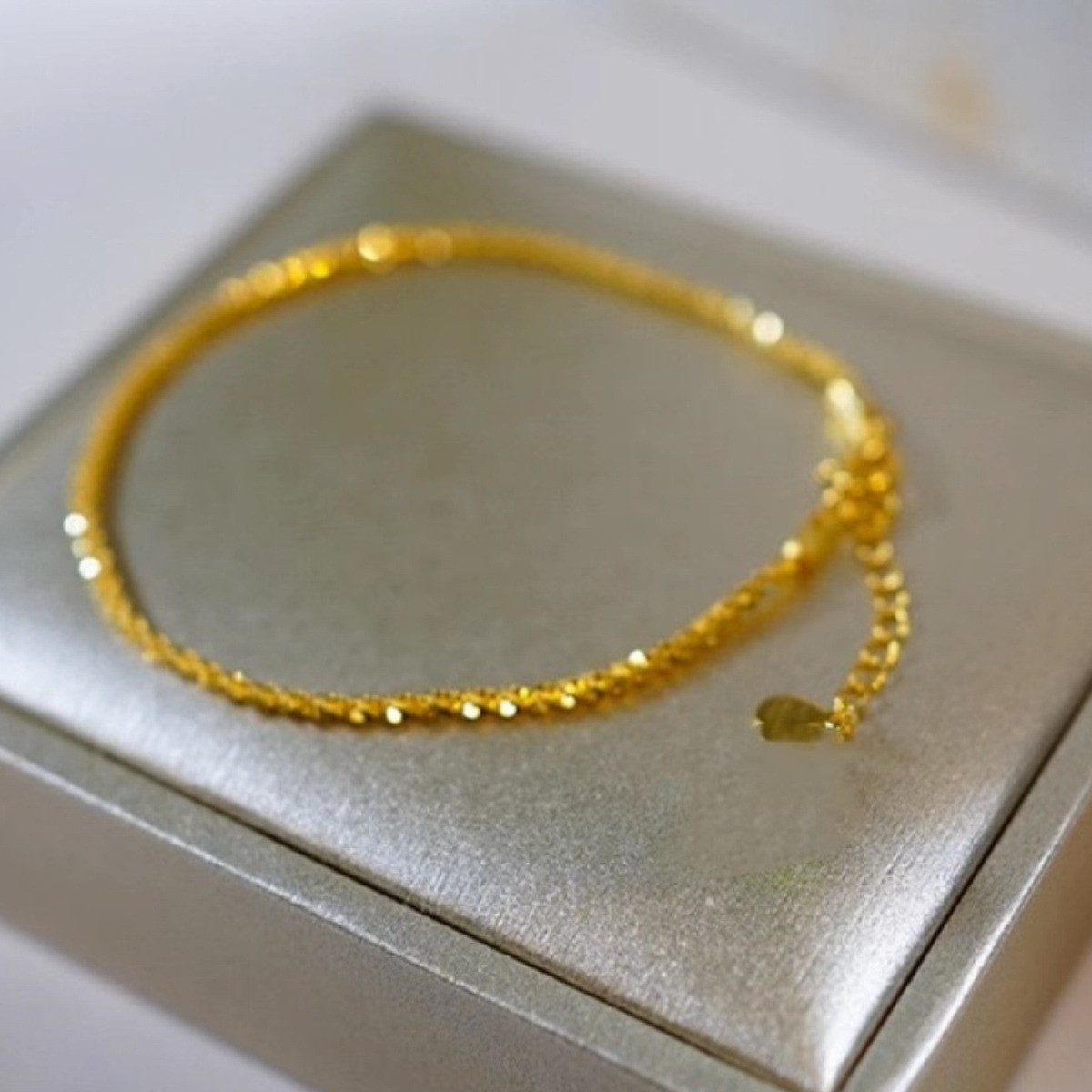 Sparkling Star Bracelet Women's Light Luxury Niche Design Sense Exquisite TikTok Bracelet 18K Chain for Hair