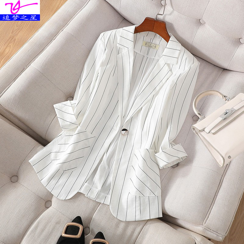 White Striped Thin Blazer for Women, 2026 Spring/Summer New Style, Three-Quarter Sleeves, Slim Fit, Casual Suit, Niche Design