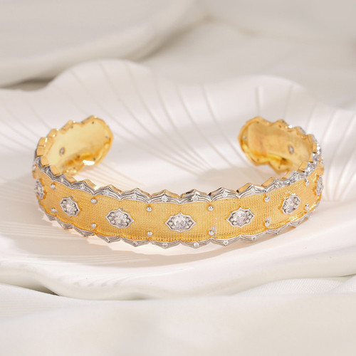 Italian craftsmanship, European and American brushed lace bracelet, gold-plated two-color opening, retro and elegant women's bracelet accessories