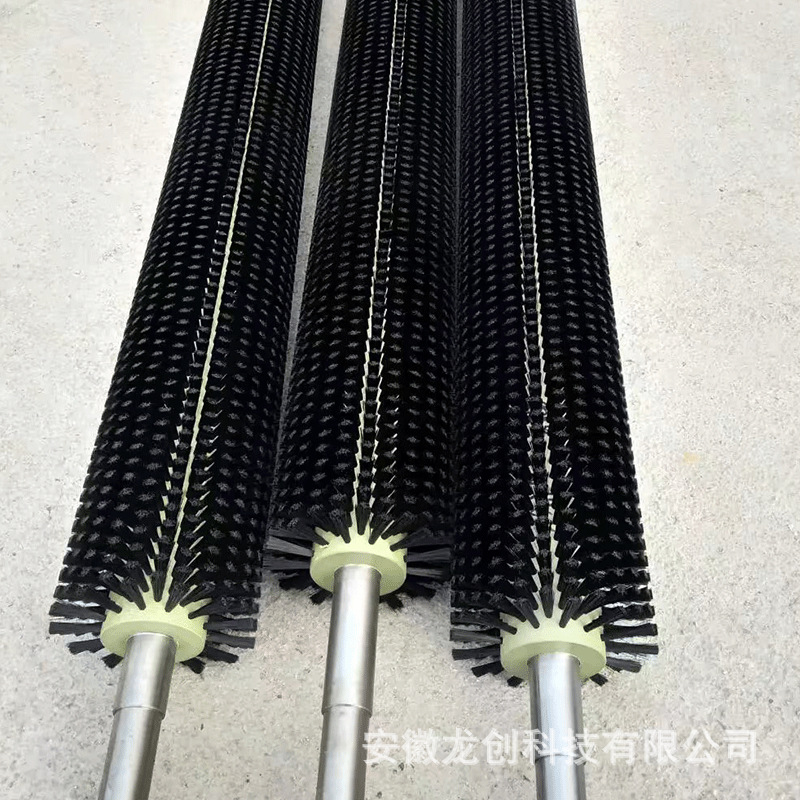 食品机械毛刷辊黑色尼龙除尘刷尼龙辊滚筒刷水果蔬菜清洗毛刷辊