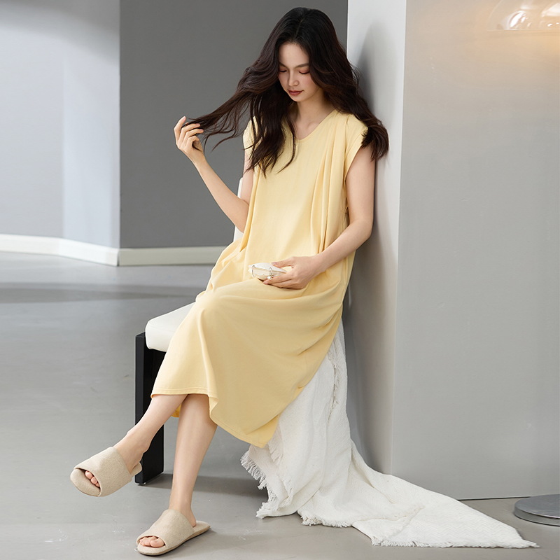 Pijama de algodón para mujeres verano 2025 nuevo tipo delgado sin mangas pijama de hombro para mujeres embarazadas suelta vestido grande