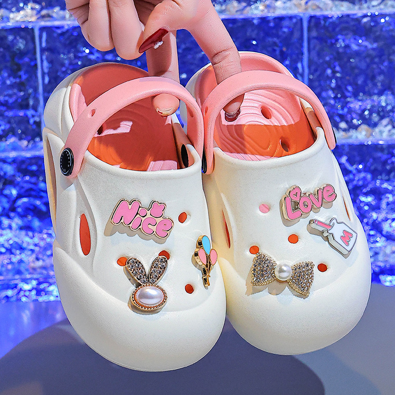 Children's Cave Shoes Girls 2025 New Summer Outer Wear Girls Sandals Non-slip Beach Eva Middle and Big Kids Slippers