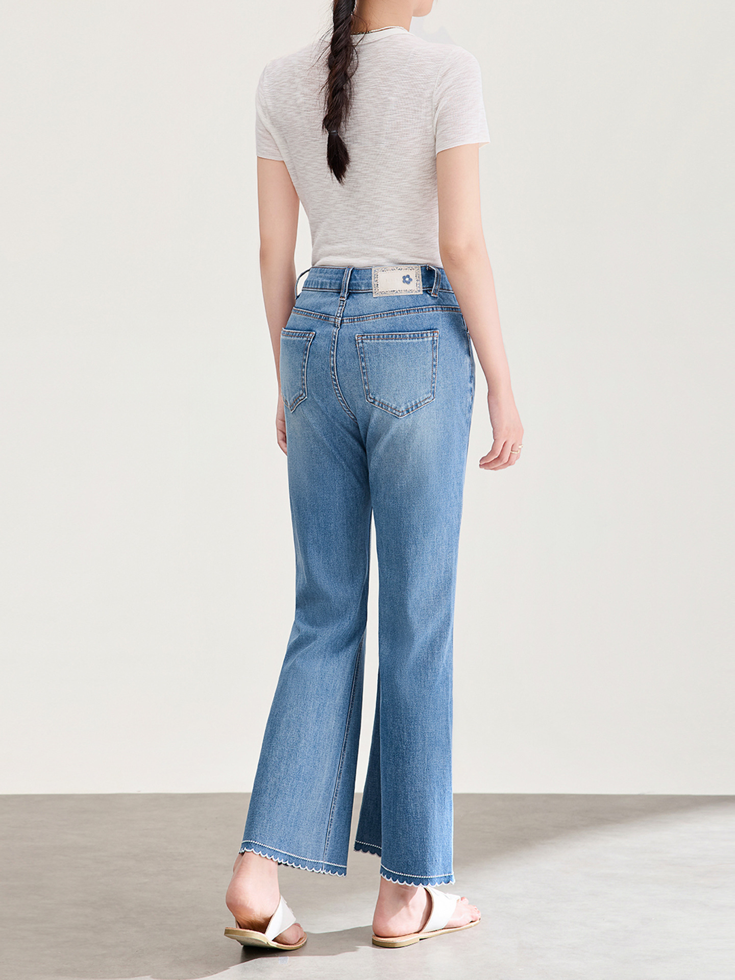 Quần jean nữ ống loe cạp cao co giãn bốn chiều vải cotton siêu mẫu — xanh lam
