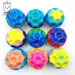 7cm炫彩PU高弹力洞洞球减压发泄儿童玩具发泡实心多孔蜂窝月亮球