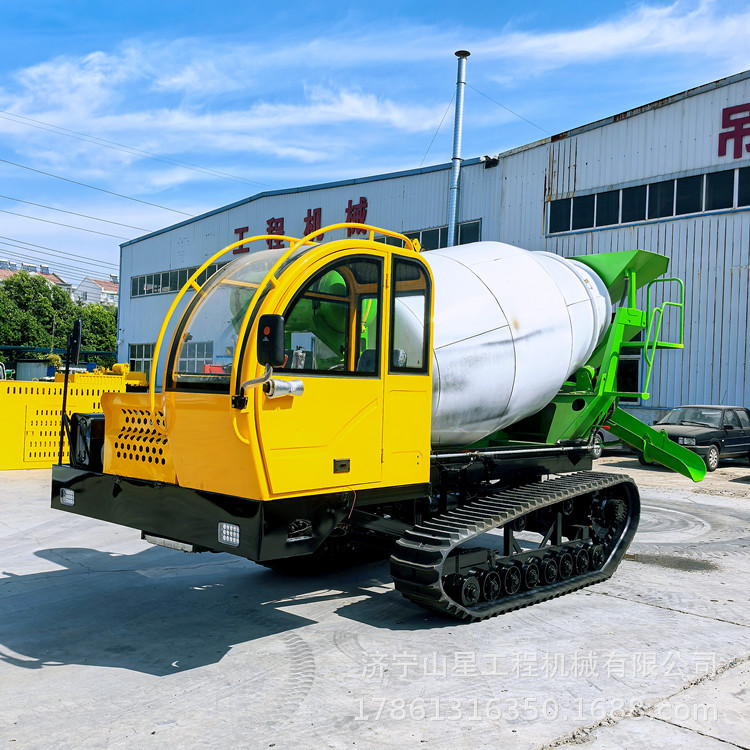 复杂地形行驶履带罐车 规格齐全运输能力强 履带式商混搅拌运输车