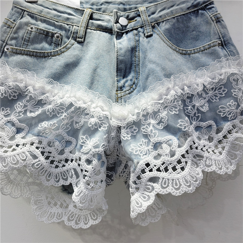 Pantalones Cortos Vaqueros Corte A de Cintura Alta con Bordado de Encaje image 4