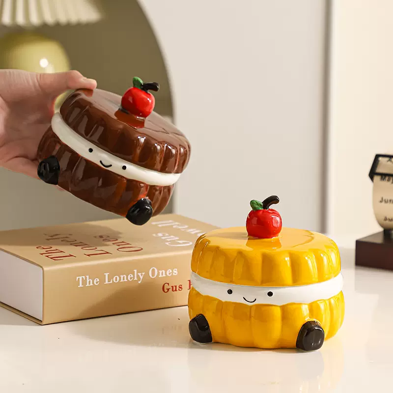 陶瓷烟灰缸创意可爱高颜值网红蛋糕居家办公室酒店摆件送礼烟灰缸
