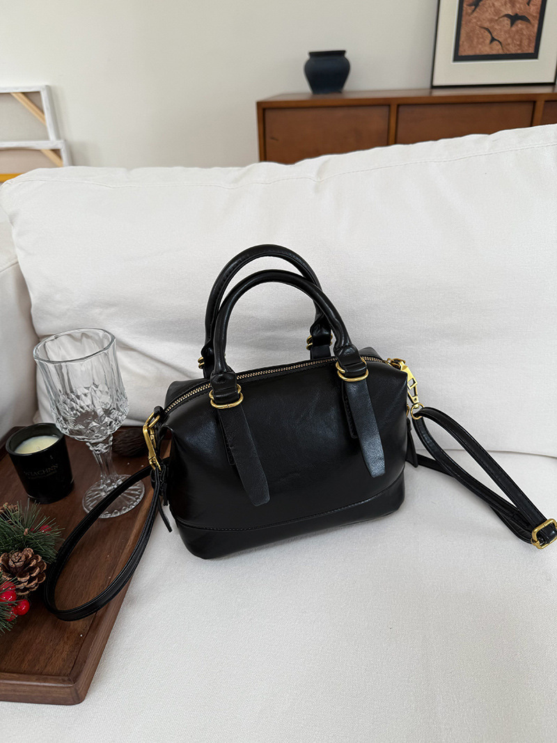 Vintage Niche Handheld Bowling Bag For Women Autumn 2026 New Trendy Korean Commuter Multifunctional Crossbody Bag - Thumbnail 7