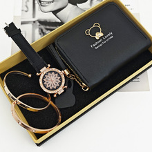 �r��Ůʿ�ֱ����b�̿�С���X���֭h2��Ů���Y��wristwatch set