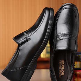 回力商务正装皮鞋男士真皮中老年一脚蹬爸爸鞋春秋季防滑休闲鞋子