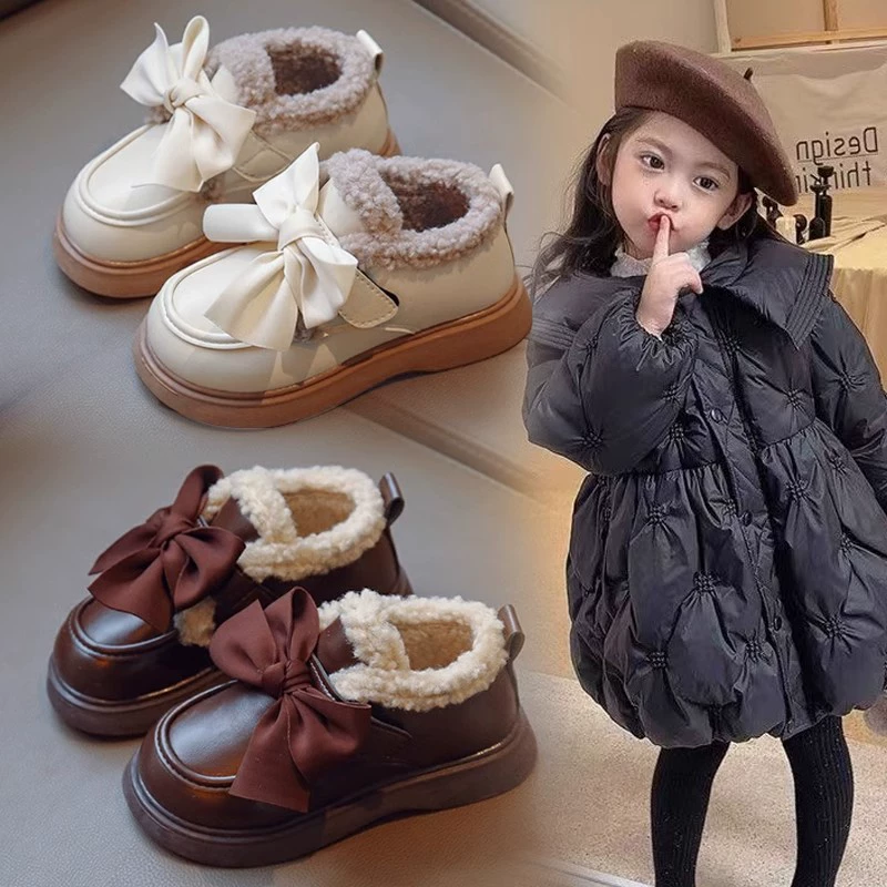 Зимние теплые кожаные ботинки для девочек 2024 новые детские ботинки