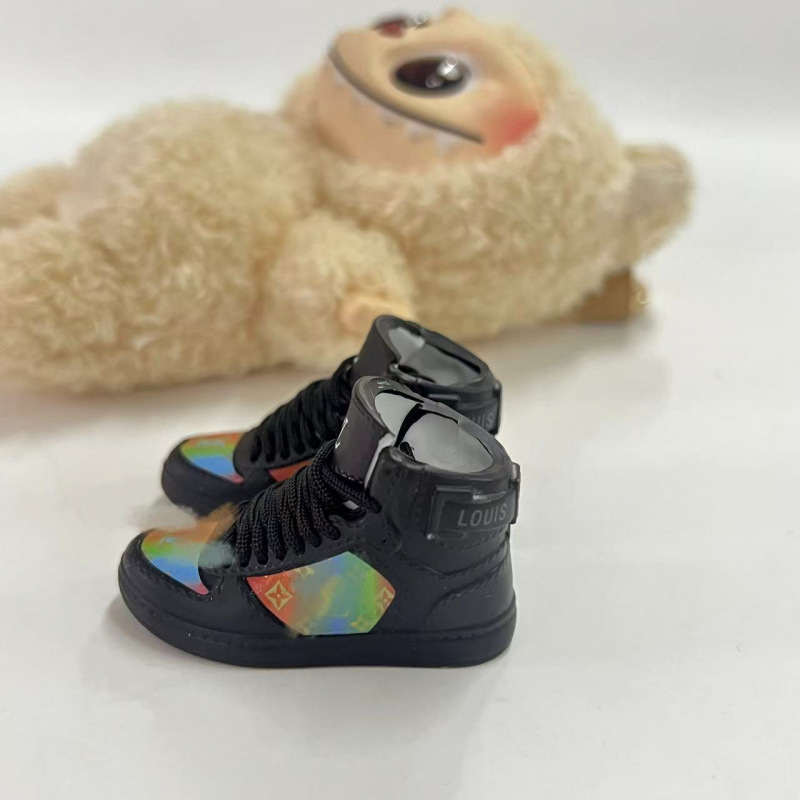 LABUBU Zapatos Rabu Ropa de bebé 17cm felpa vinilo bolso de muñeca colgante para zapatos desnudos caja ciega