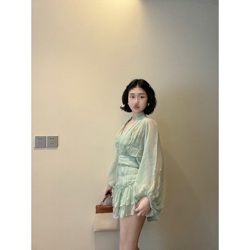 法式绿色荷叶边雪纺连衣裙女夏季设计感小众腰显瘦绝美漂亮裙子|undefined