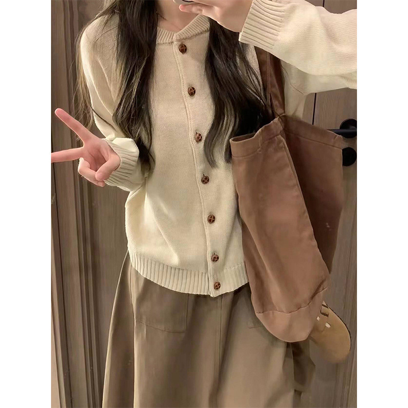 沙河日系文艺清新小众复古格子马甲女学生+杏色开衫毛衣+半身裙三|undefined