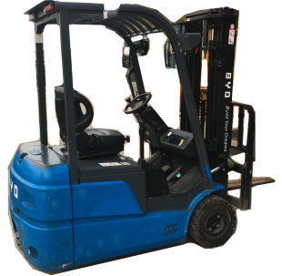 ����ò�܇ �ȁ��ϲ�܇ 1.8��BYD��֧�c늲�܇���� �늳ز�܇��