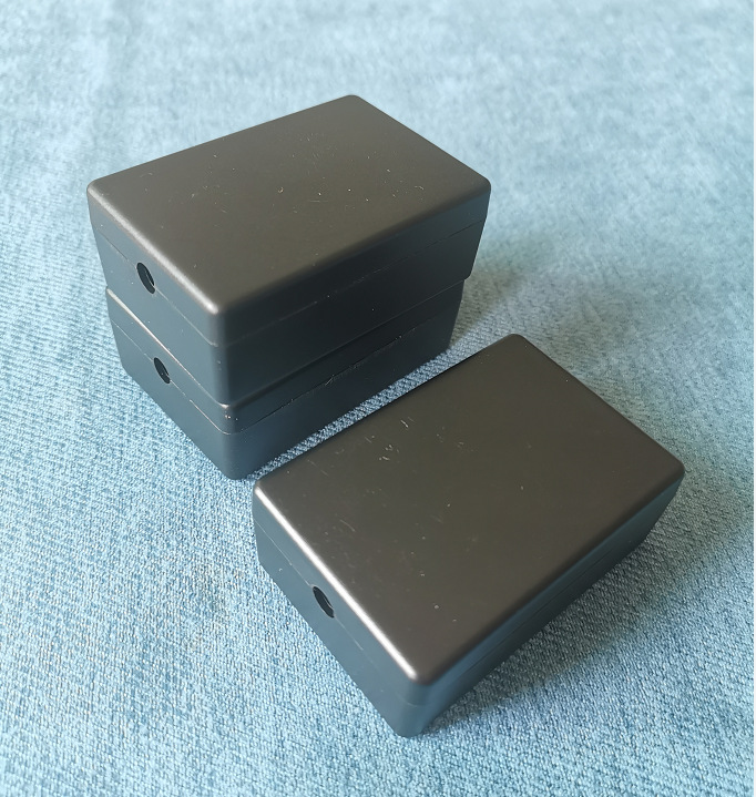 塑料外壳，接线盒，线卡盒，电池盒，电源盒68-46-25