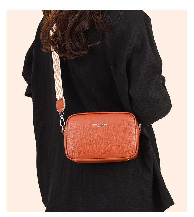 Women's Genuine Leather Crossbody Bag With Wide Strap_voghion.com