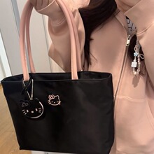 �ɐ۾�����Ůͨ�ڴ��������ذ�kitty�̽�������p��Ҹ�������Y52