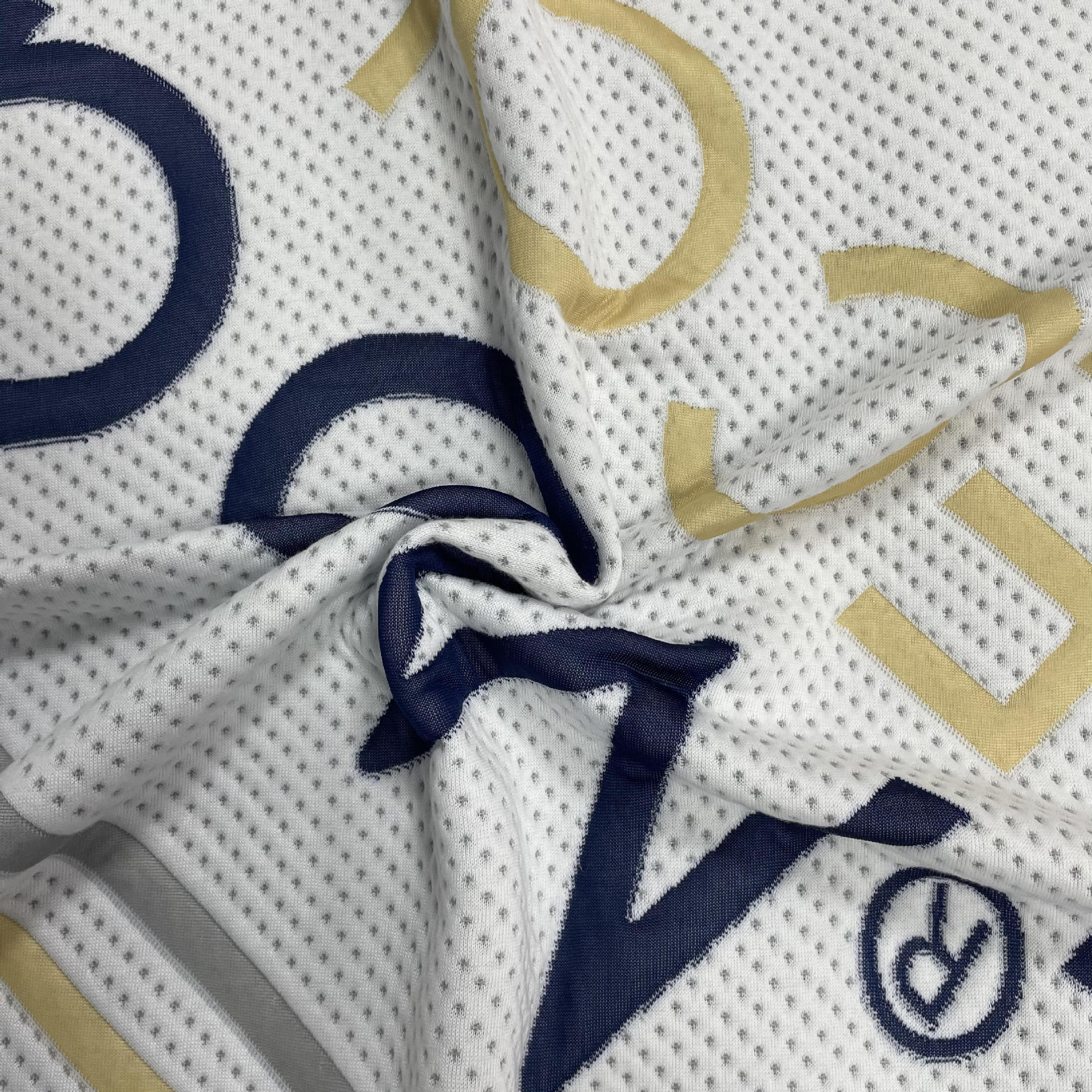 【厂家供应】400克双面提花床垫布现货可做麻灰针织床垫面料