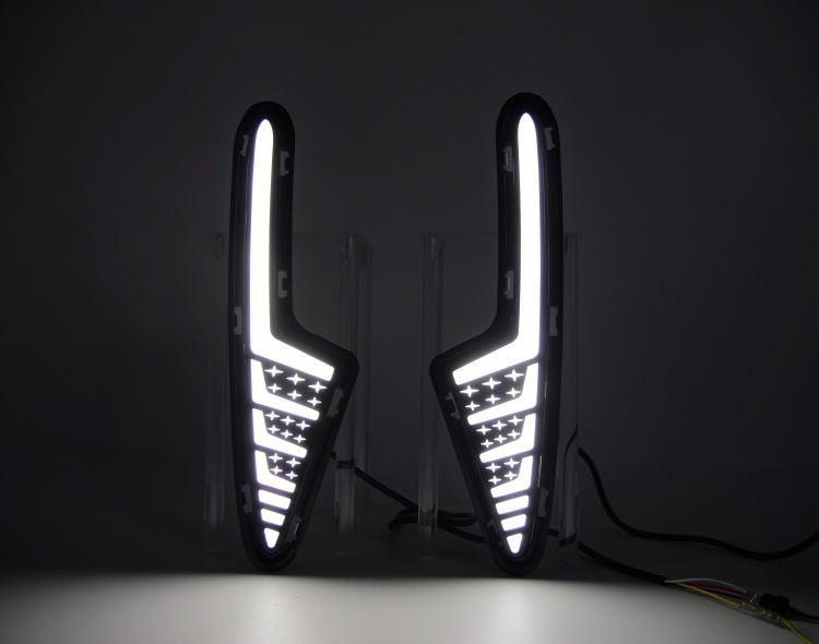 Suitable for Geely Xingyue 25-26 Models, Daytime Running Lights, Turn Signals, Night Ice Blue Modified Front Fog Lights
