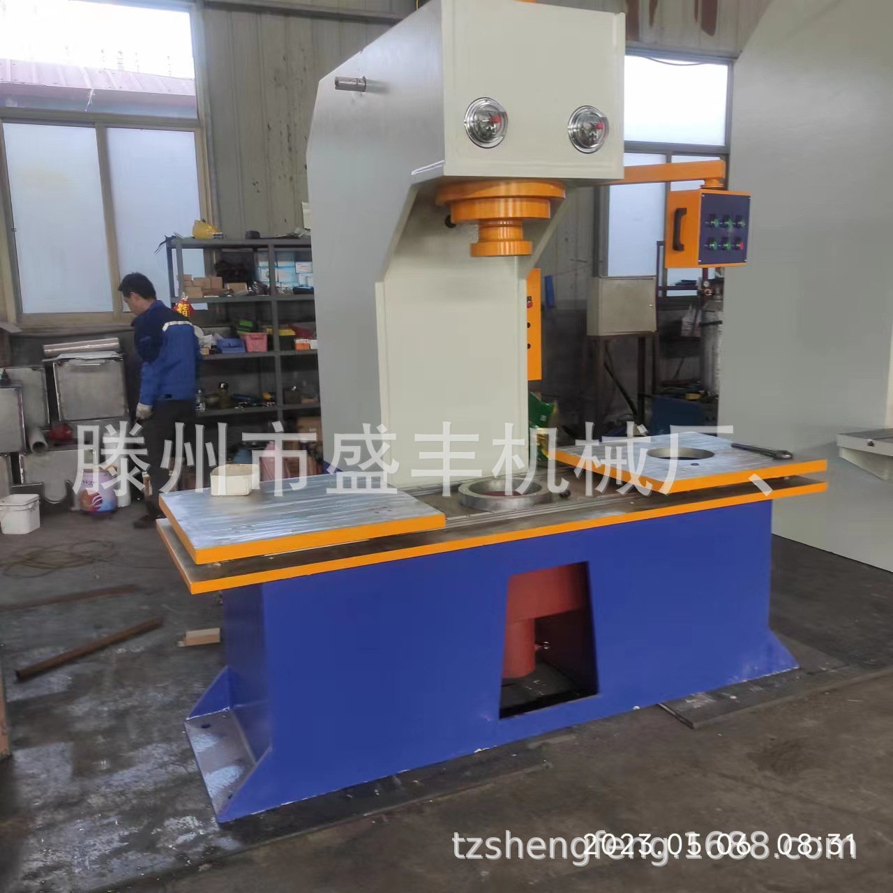 160吨单臂液压机 C型油压机 推拉式工作台 定做生产 价格优惠