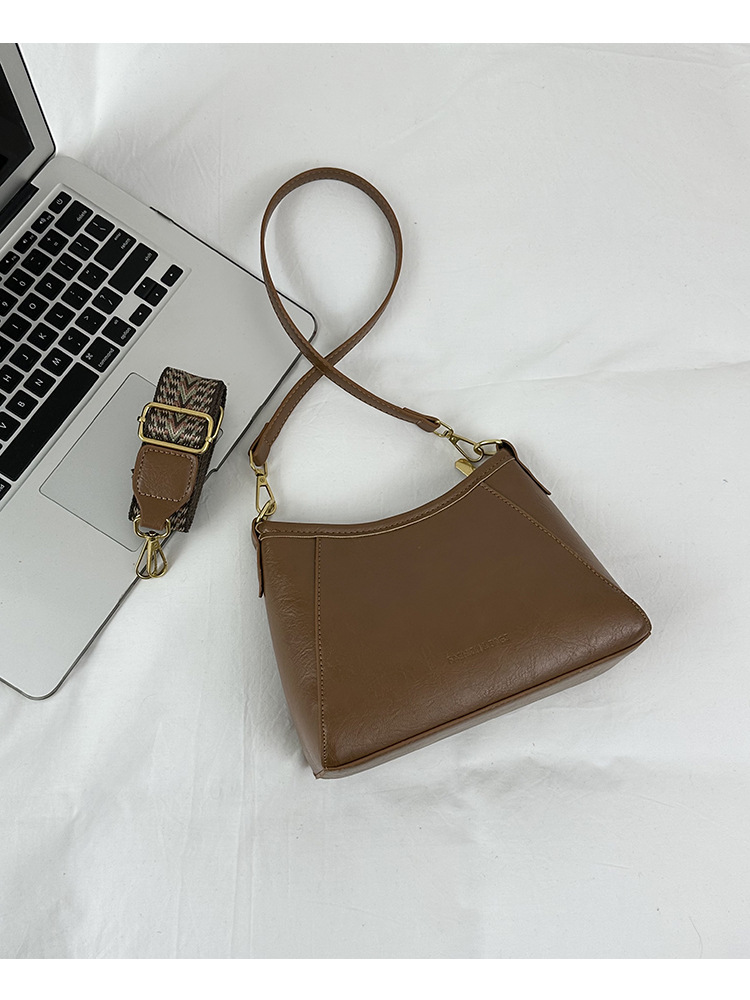 Cross-Border Wholesale French Vintage Underarm Bag For Women 2026 New Retro Commuter Baguette Bag Elegant Shoulder Handbag - Thumbnail 7