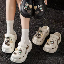 7cm女生洞洞鞋EVA轻便外穿街头松糕跟女士凉鞋踩屎感女护士花园鞋