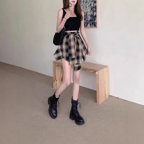 New 2025 Summer Retro High-Waist Hot Girl Two-Piece Shorts Skirt Women's Asymmetrical Plaid Casual Half-Skirt