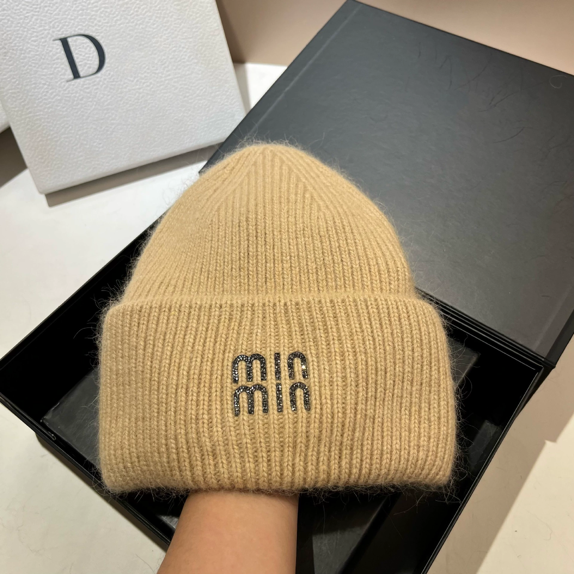 Keep warm velvet knitted hat, Korean style, increased thickness