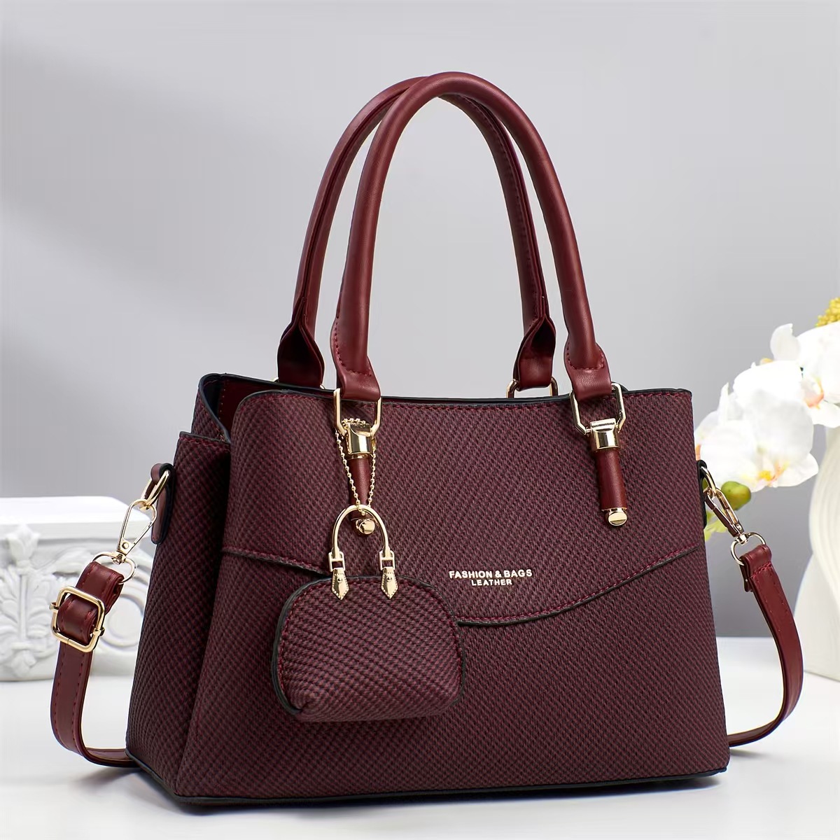 Bolsa de regalo del día de la madre 2025, nueva atmósfera de madres de mediana edad, bolso de mano de moda para mujeres, bolso de mochila