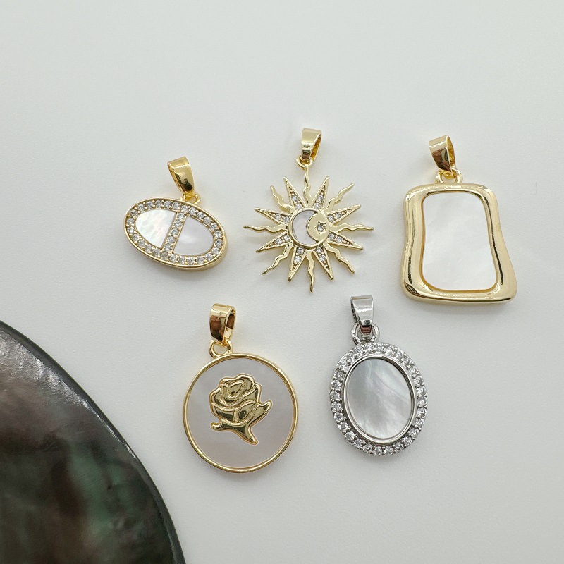 5g Weight Pendant Jewelry Making Type Shell Inlay Material DIY Jewelry Accessories Classification 1 Piece Quantity Copper Material Round Pattern Plating, Inlay Design Basic, Simple Style, Classic Style Style 1 Piece Copper Shell Round Pendant 3