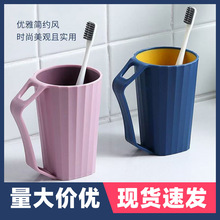 ����Ҿ����ڱ��pɫ��ˢ���W�����Ꭷ�ֱ�ϴ������Hˢ��������