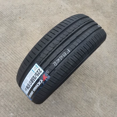 Yokohama Yokohama Tires 225/55R17 Malibu New Regal New Regal Audi A6L Roewe 950 (Yolsuzluq şinləri)