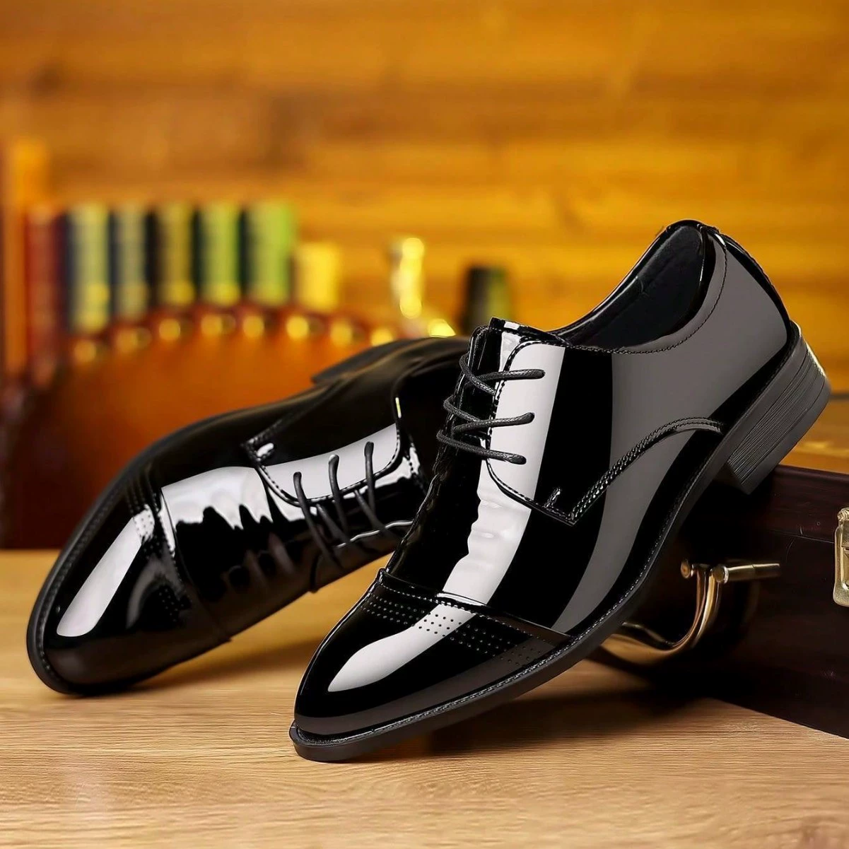Новые мужские деловые кожаные туфли в британском стиле, износостойкая нескользящая повседневная обувь, модная универсальная мужская обувь с острым носком