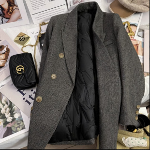 ��ɫ������q���ּyë�����b����Ů2025�����¿�Ӣ���L��ůС����