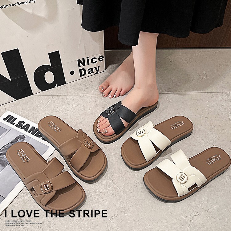 Wholesale Women's Shoes for Foreign Trade, New Spring and Summer Slip-On Roman Sandals with Buckle, Non-Slip Home Slippers for Women