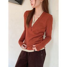 GAGD红色假两件V领T恤女2025秋冬新款修身显瘦小众磨毛加厚打底衫