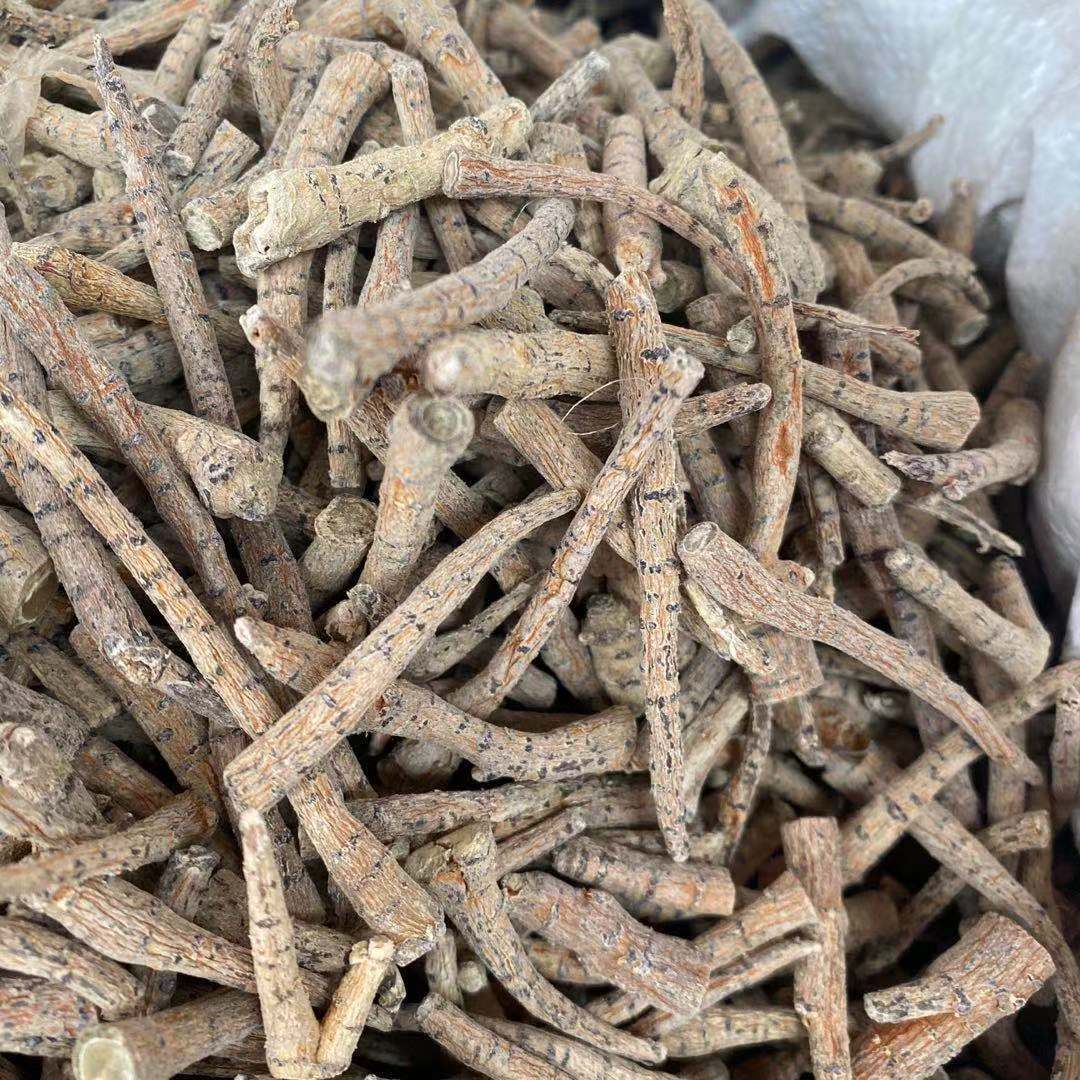 云南文山三七根 三七打粉料 三七特大根四年根 三七粗跟毛根批发-阿里巴巴