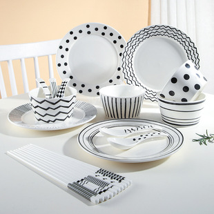 Hepburn Style Ceramic Plate Nordic ins Internet Celebrity Household Plate French Style Breakfast Plate Deep Dishes Plate High Color Value Tableware