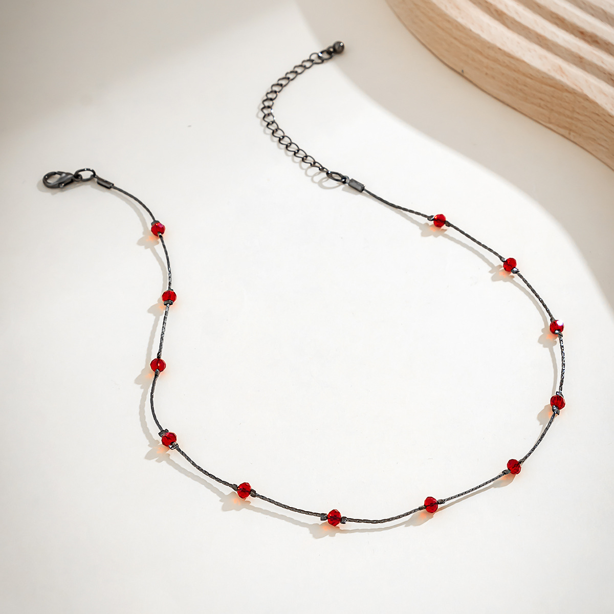 Bijoux transfrontaliers européens et américains, collier ras du cou à franges en forme de goutte de sang gothique rétro, collier en métal couleur sang simulé en forme de goutte de sang_voghion.com