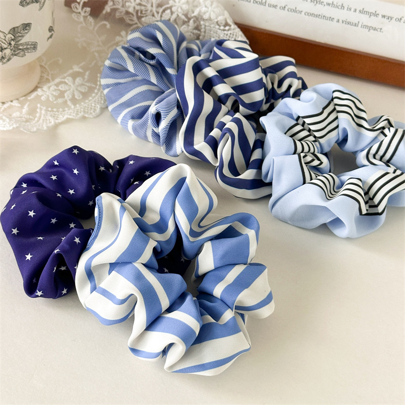 20g Weight Hair Tie Hair Accessories Type 1 Piece Quantity Casual, Holiday, Daily Occasion Cloth Material Stripe Pattern All Seasons Season Women's Gender Elegant, Sweet Style Elegant Sweet Women's Stripe Cloth Hair Tie 1