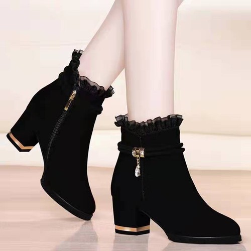 Women's Oversized Shoes for Autumn/Winter 2024, European and American Fashion, Felt Lining with Diamond Embellishment, Lace Edge, Thick Heel, Versatile Trendy Boots, Korean Style