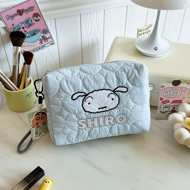 Косметичка Sanrio стеганая с синтепоном-наполнением, просторная дорожная организация, рисунки с героями
