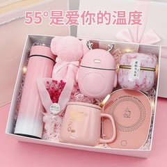 Chinese Valentine's Day birthday gifts for girls to give to their girlfriends and best friends during the graduation season. Practical and advanced bridesmaid and souvenir gifts for Goddess' Day.