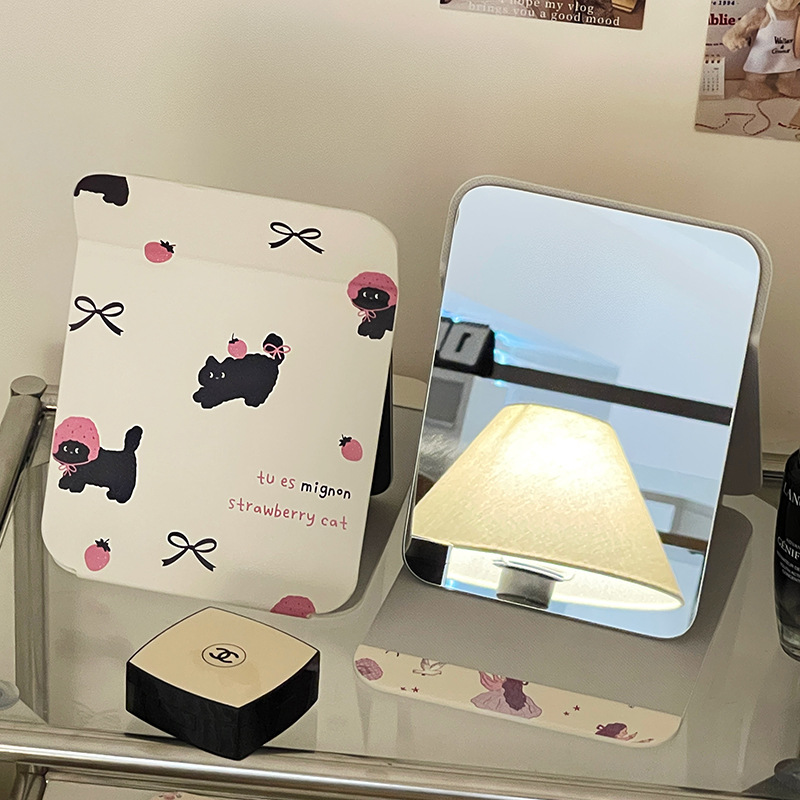 Espejo pequeño para niños Espejo de maquillaje Espejo plegable de escritorio Espejo encantador Espejo portátil Espejo de mano Espejo de dormitorio Espejo de vestuario