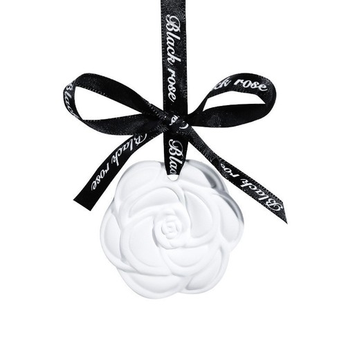 Chanel-style Camellia-scented Gypsum Wax Slice Aroma, Gardenia Fragrance for Lasting Freshness in Wardrobes—Perfect as a Car-Mounted Air Freshener.