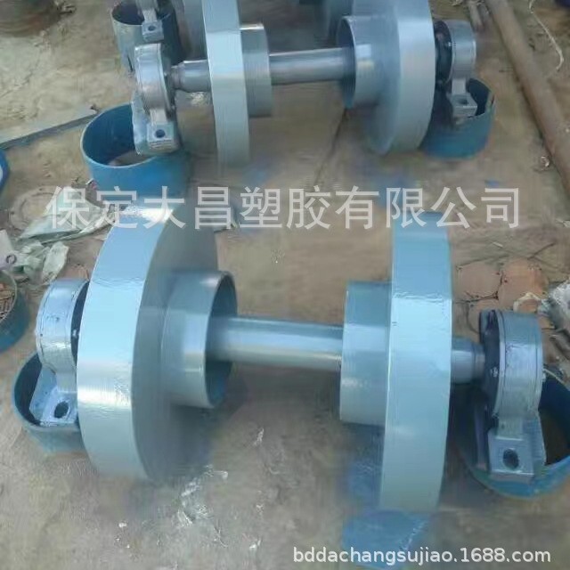 厂家直销各种规格抗冲击硫化包胶传动滚筒碳钢无缝管改向被动滚筒