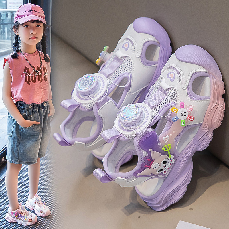 Children's fashionable beach footwear